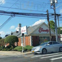 Friendly's outside