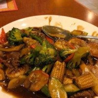 Lotus Garden Chinese Cuisine food