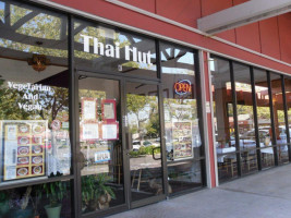 Thai Hut outside