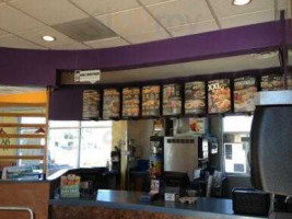 Taco Bell inside