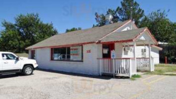 Donut Palace outside