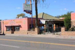 Mecca Cantina outside