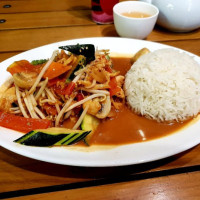 Tonis Vietnamesische Kuche food