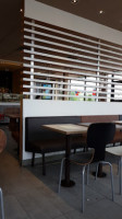 Mcdonald's Blagnac Aéroport inside