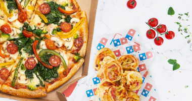 Domino's Pizza Cottbus Süd food