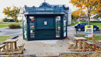 Kiosque à Pizzas Saint-meen-le-grand food