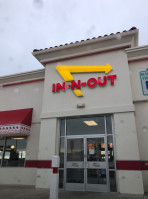 In-n-out Burger food