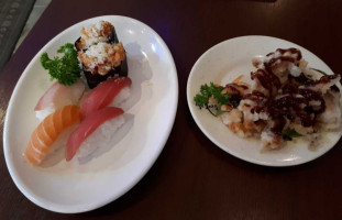 IMI Japanese Cuisine food