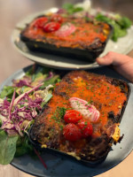 Les Enfants Gâtés food