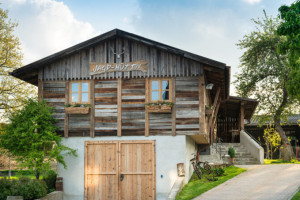 Landgasthof Hofmeier outside