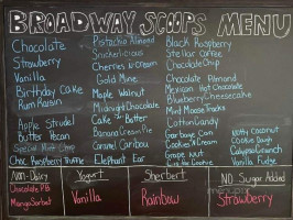 Broadway Scoops outside