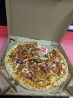 Domino's Pizza Brive-la-gaillarde food