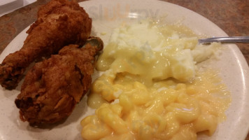 Pizza Ranch food