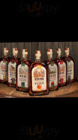 Oak Barrel Pizza Liquor food