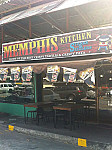 Memphis Kitchen outside