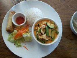 Thai Smile Cuisine food