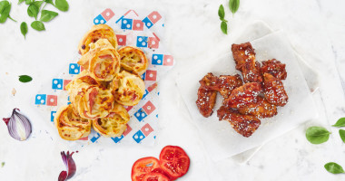 Domino's Pizza food