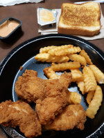 Zaxby's inside