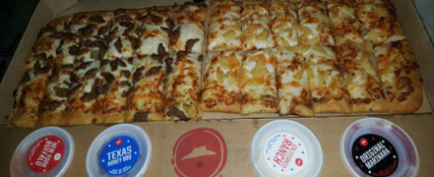 Pizza Hut food