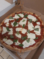 Spatola's Pizza food