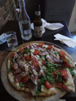 L'atelier Pizzeria food