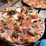 Luka's Pizza Comida