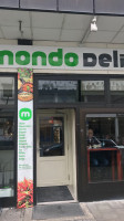 Mondo Deli food