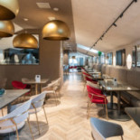 Ten Viale Monte Grappa À l'intérieur