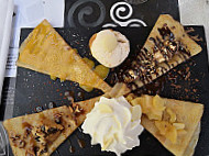 Creperie De La Place food