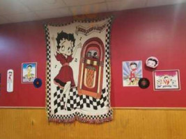 Deaner's Diner inside