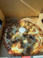 Giovanni's Pizza food