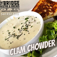 The Bridge Bistro Brews food