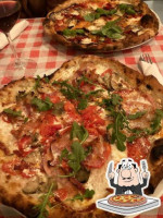 La Carmela Pizzeria E Birrateque food