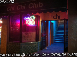 Chi Chi Club food