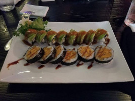 Tsunami Sushi food