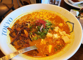 Rakkan Ramen food