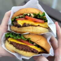 Shake Shack Las Colinas food