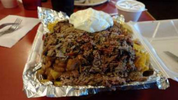 Mack's Split Rail Pit -b-q food