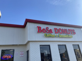 Bosa Donuts food