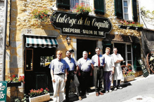 Auberge De La Coquille food