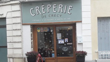 Crêperie De Crécy outside