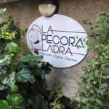 La Pecora Ladra Comida