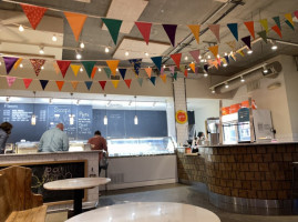 Jeni's Splendid Ice Creams outside