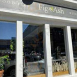 Fig Ash Wood Fire Kitchen Esterno