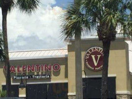 Valentino Pizzeria Trattoria inside