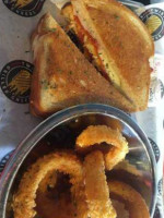 Twisted Grilled Cheese (brick 'n Mortar) food