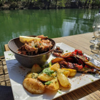 Les Terrasses De L'île Barbe food