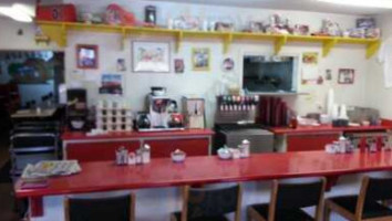 Boss Hogg's Country Kitchen inside