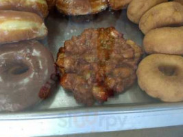 Bonsall Donut House food