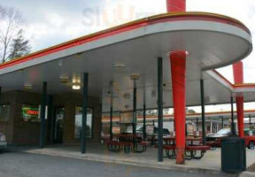 Sonic Drive-in outside